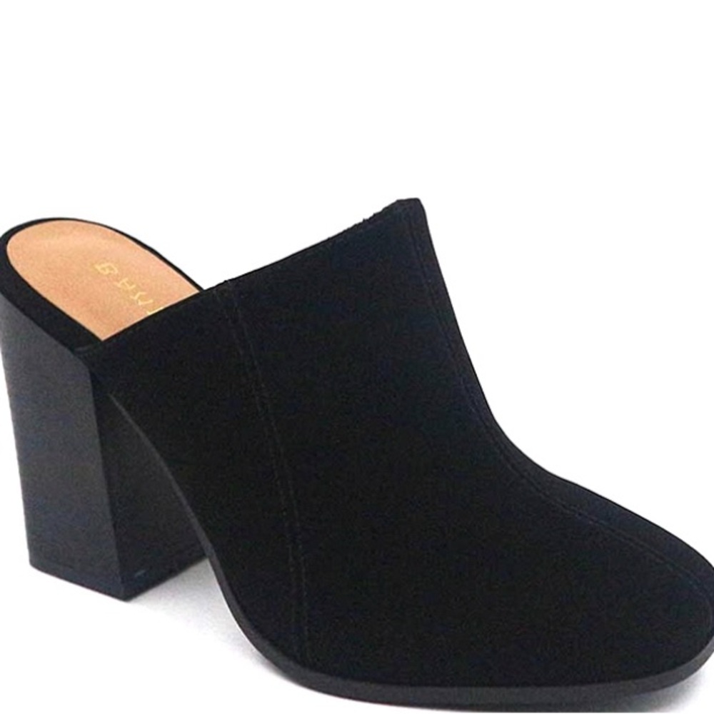 Black slip on heel